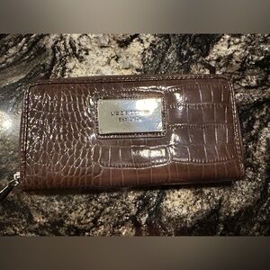 Liz Claiborne Brown wallet